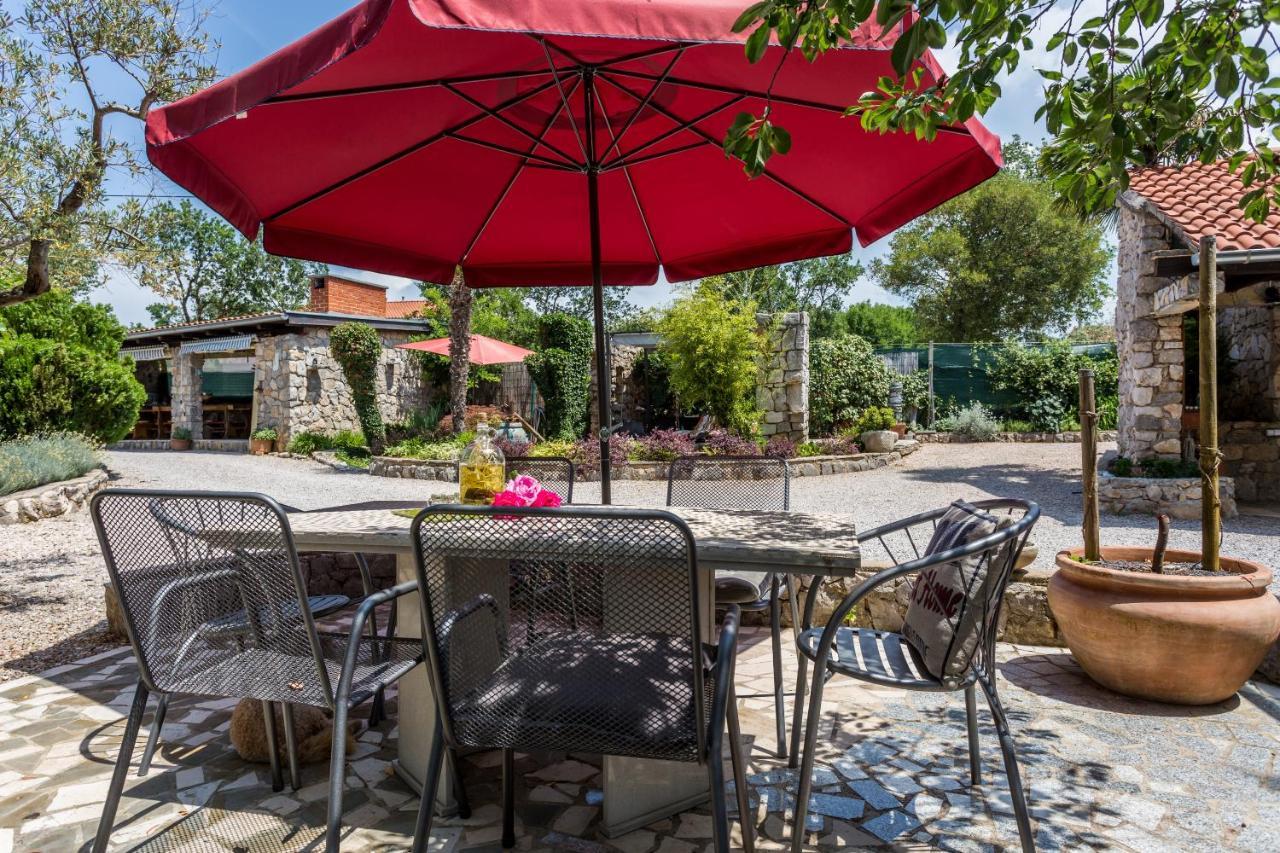 Molnar Resort Apartment Sergej Brzac Buitenkant foto