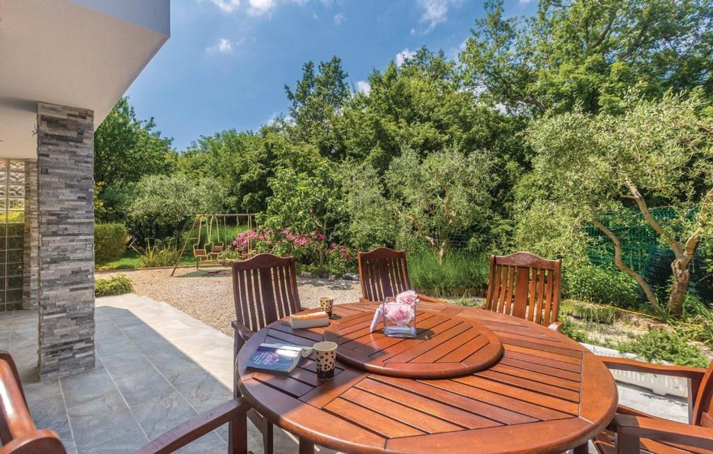 Molnar Resort Apartment Sergej Brzac Buitenkant foto